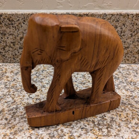 Vintage Small Wooden Elephant – Hand Carved, 5" Tall, Missing One Tusk - Picture 2 of 7